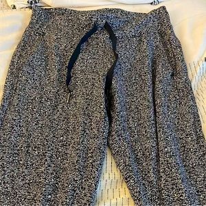 Lululemon joggers